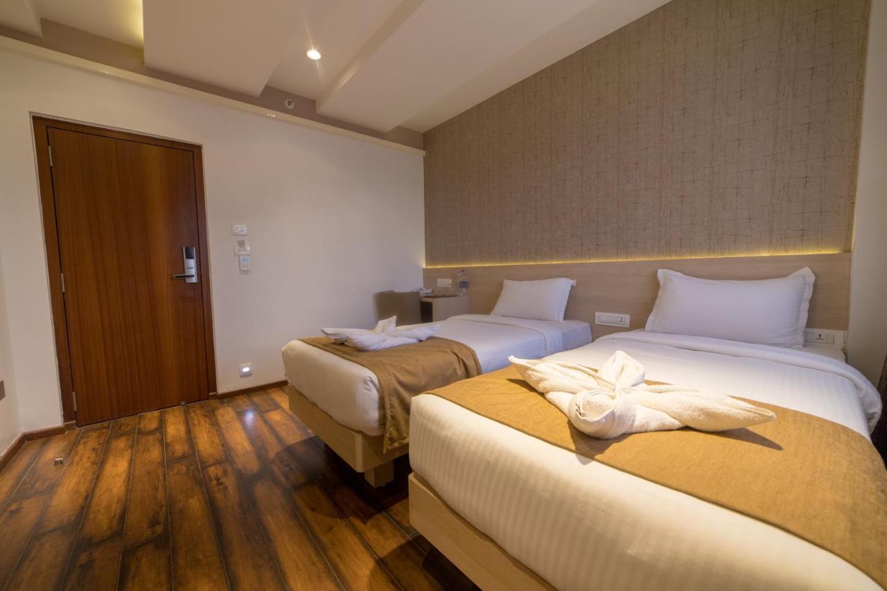 Zip By Spree Hotels Samudra Белгаум Экстерьер фото