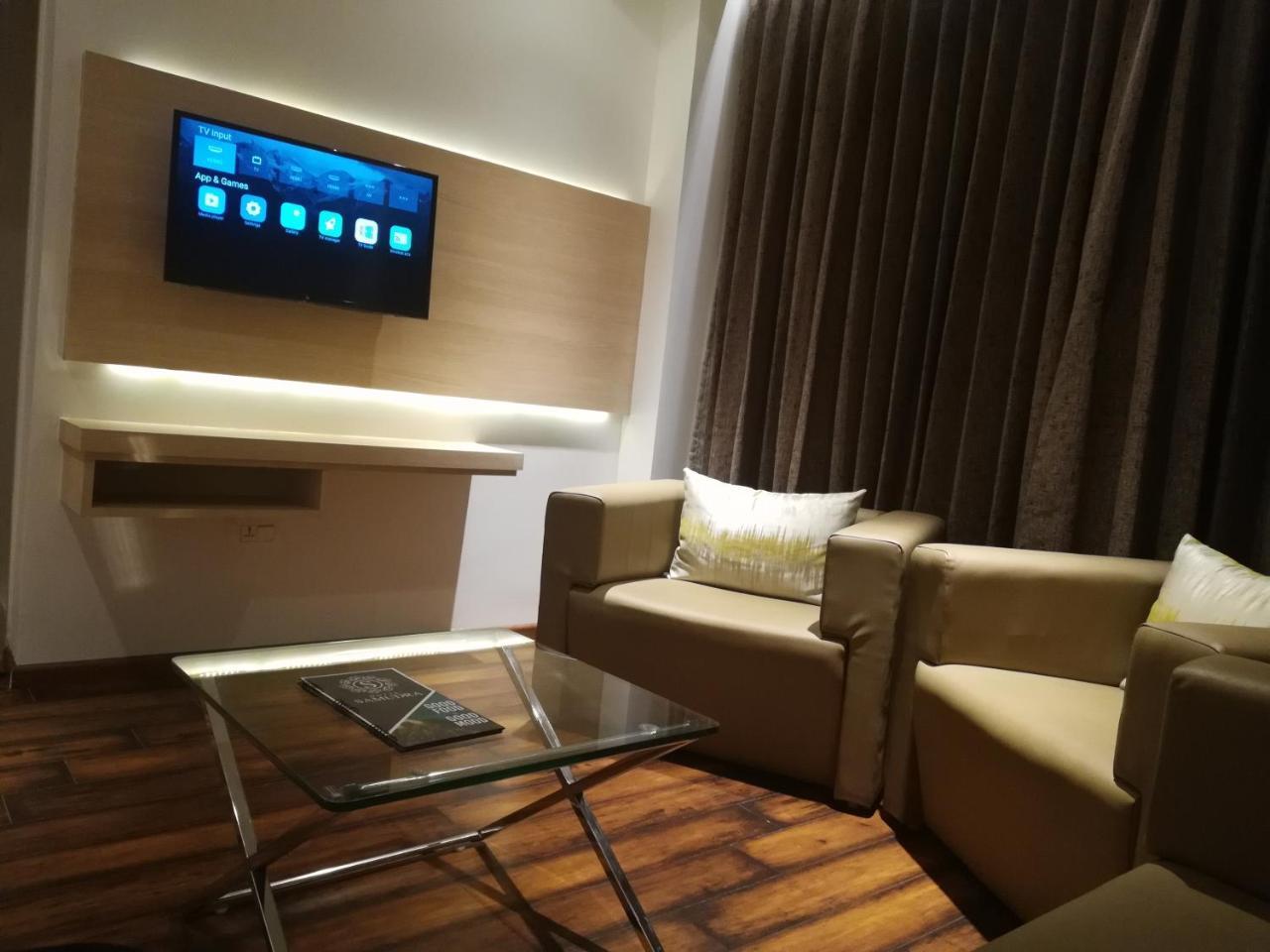 Zip By Spree Hotels Samudra Белгаум Экстерьер фото